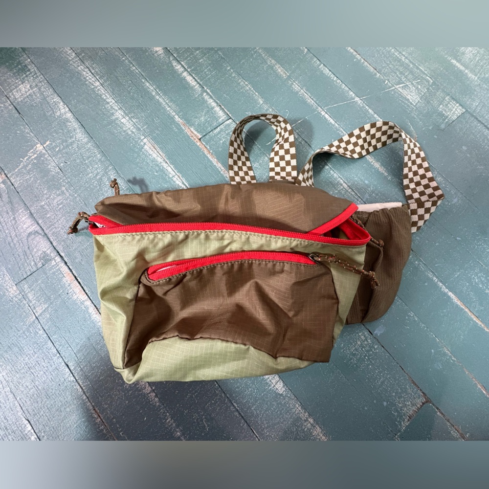 Eddie Bauer x the great Fanny pack